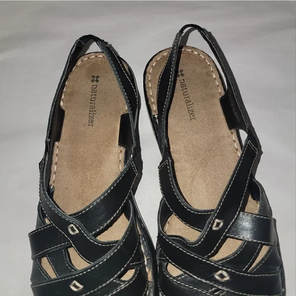 Naturalizer Craft Black Leather Strappy Comfort Sandals w Thick Stitching Sz 9.5